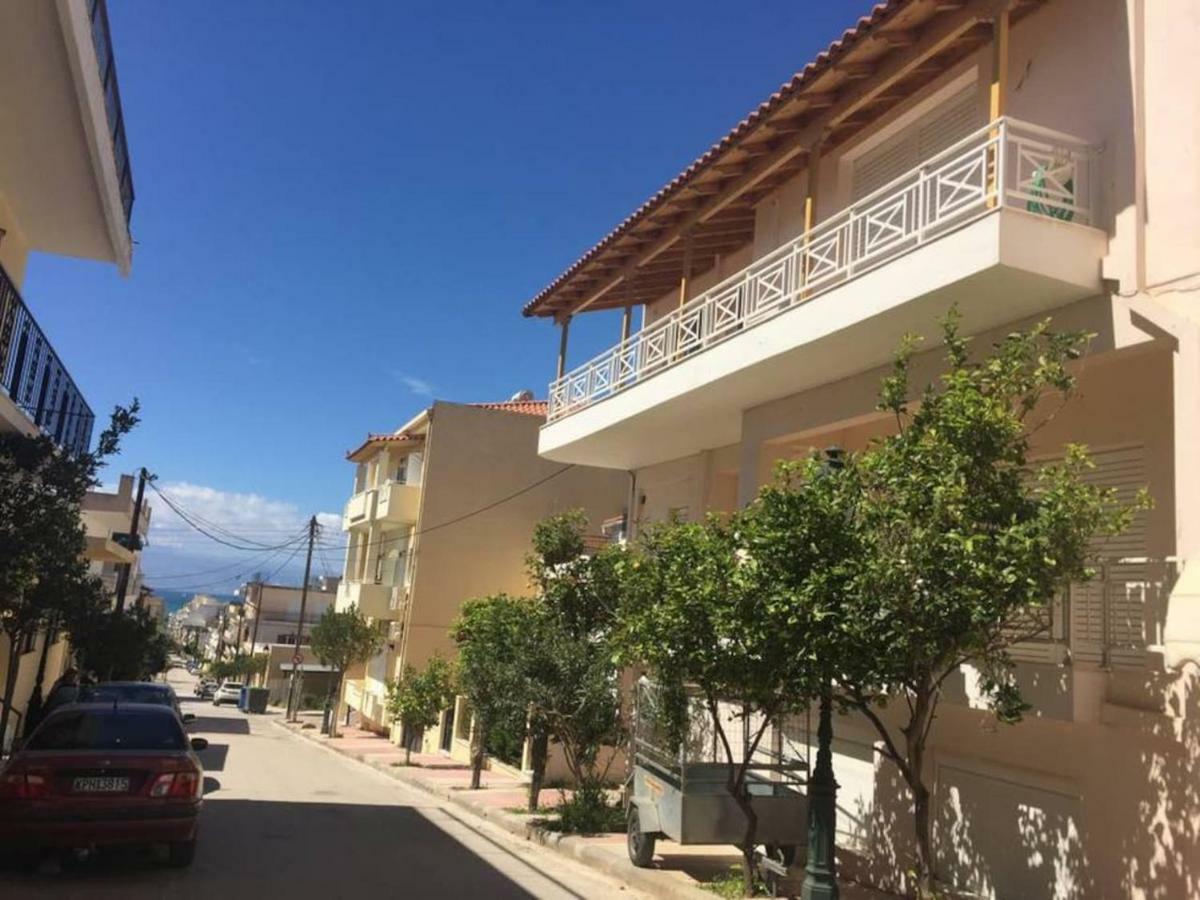 Azure Retreat Apartman Lutráki Kültér fotó